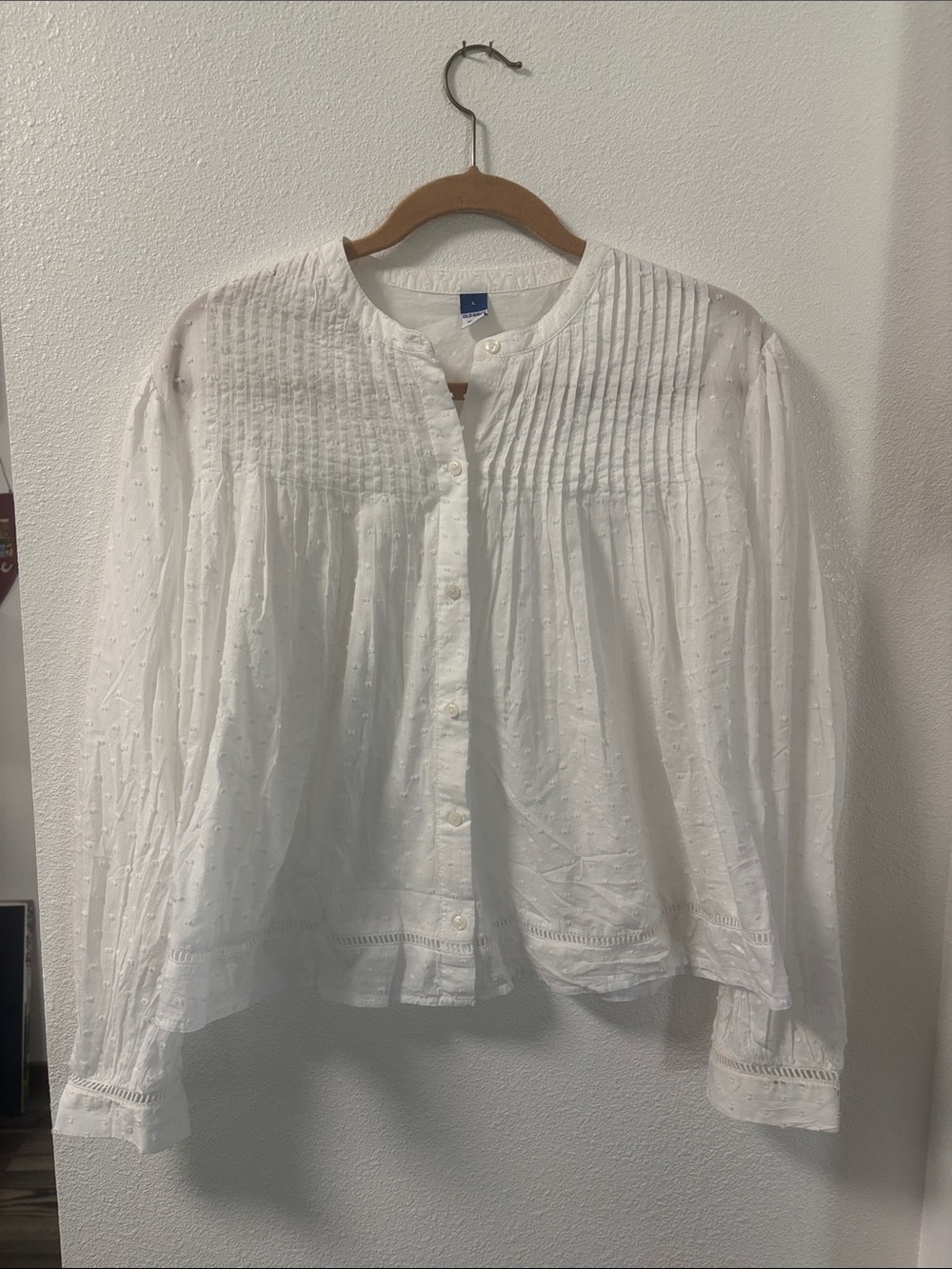 Old Navy White Pintuck & Swiss Dot Button-Front Blouse